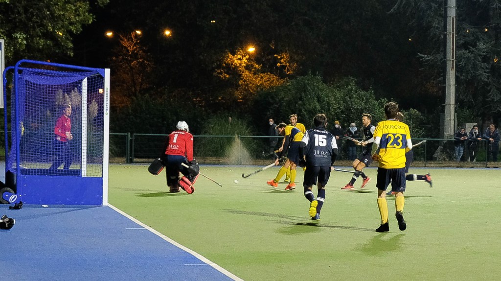 Le Lille Hockey Club et le Polo Hockey club de Marcq se quittent dos à&nbsp;dos