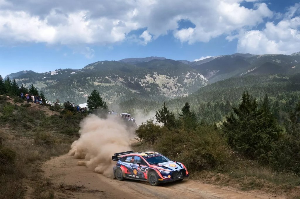 Rallye Grèce – WRC : Loeb plonge, Loubet&nbsp;s&rsquo;élève