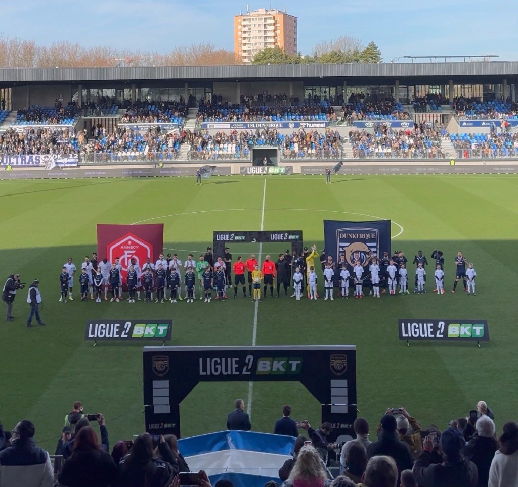 Football : L&rsquo;USL Dunkerque cède à nouveau face au FC Annecy et laisse filer de précieux&nbsp;points