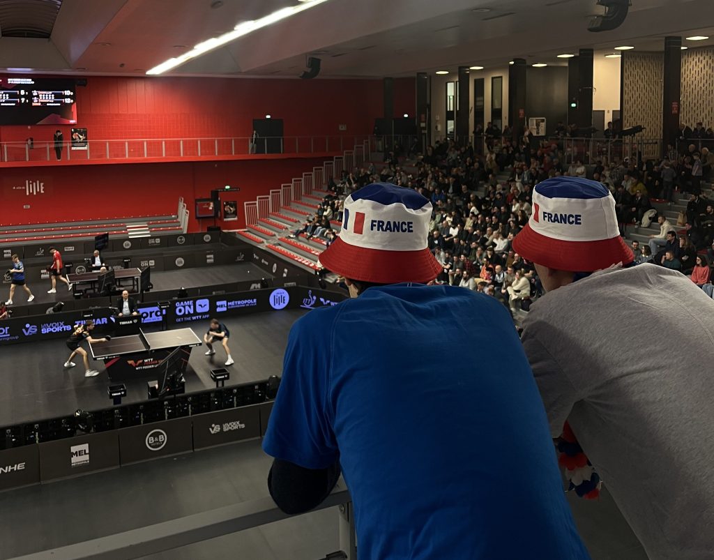 Tennis de table : WTT Feeder Lille jour 4, la tête de liste abandonne, les matchs se durcissent mais le public porte nos Français