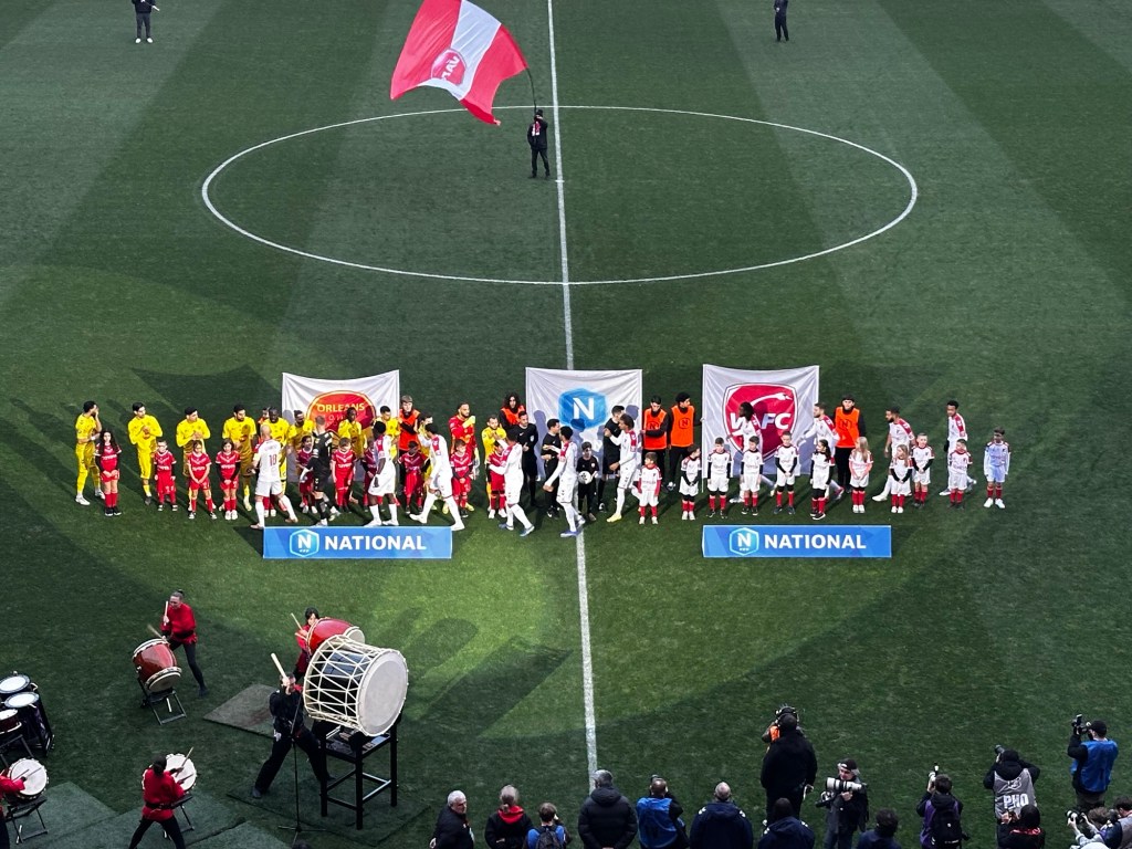 Football : Devant 19 446 spectateurs, Valenciennes piqué au vif par les Guêpes orléanaises