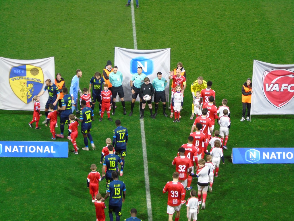 Football : Le manque de réalisme de Valenciennes encore fautif face au Stade&nbsp;Briochin