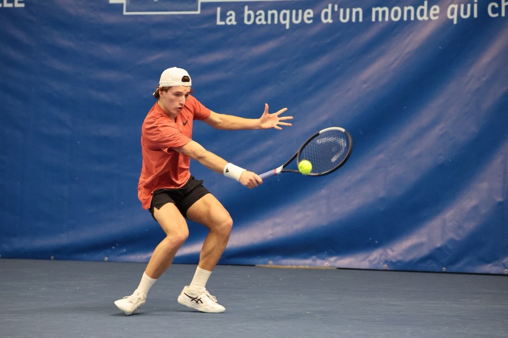 Tennis : Avant le tableau principal du Play In Challenger de Lille, Loann Massard et Felix Balshaw illuminent les qualifications