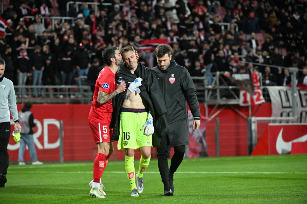 Football : Une victoire sans gardien, la miraculeuse soirée du DFCO