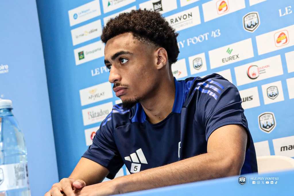Football : Valenciennes tient sa première recrue&nbsp;estivale