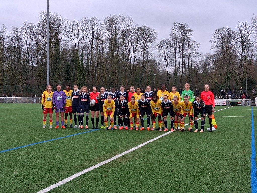 Football : L&rsquo;équipe féminine du RC Lens officiellement maintenue en première&nbsp;division