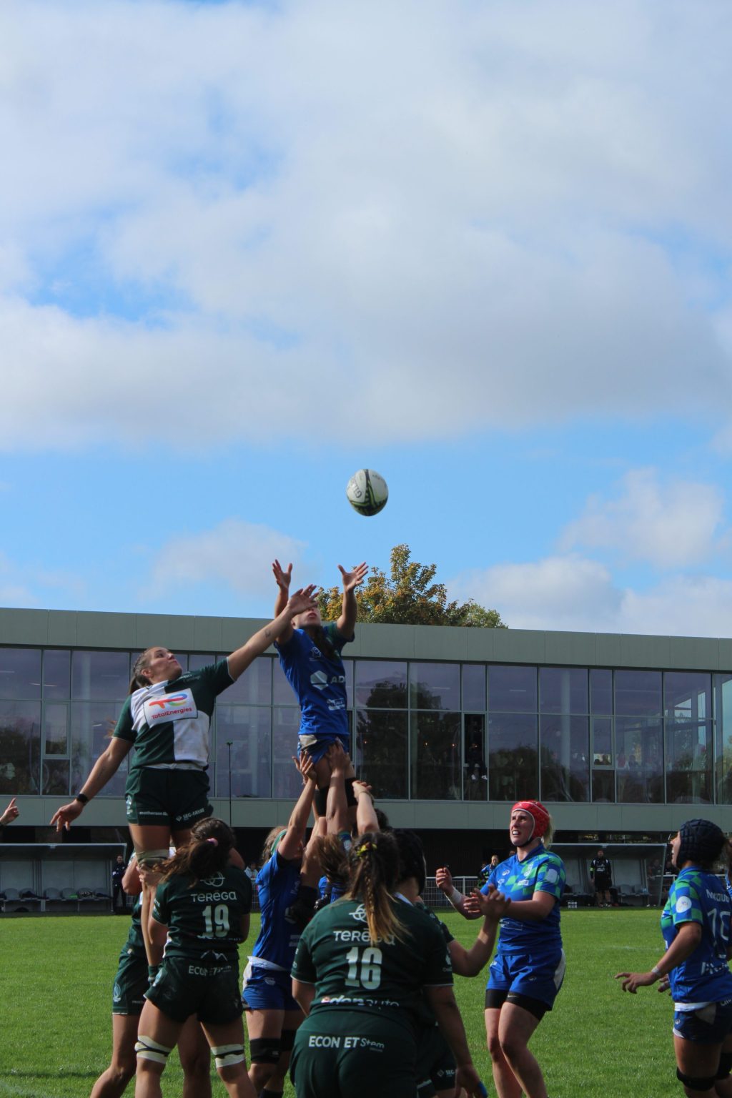 Rugby : Le SVLM continue sa série de victoire face à Pau pour son retour à&nbsp;domicile